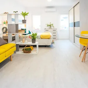 Acogedora Casa De Invitados Con Piscina Сasa de vacaciones